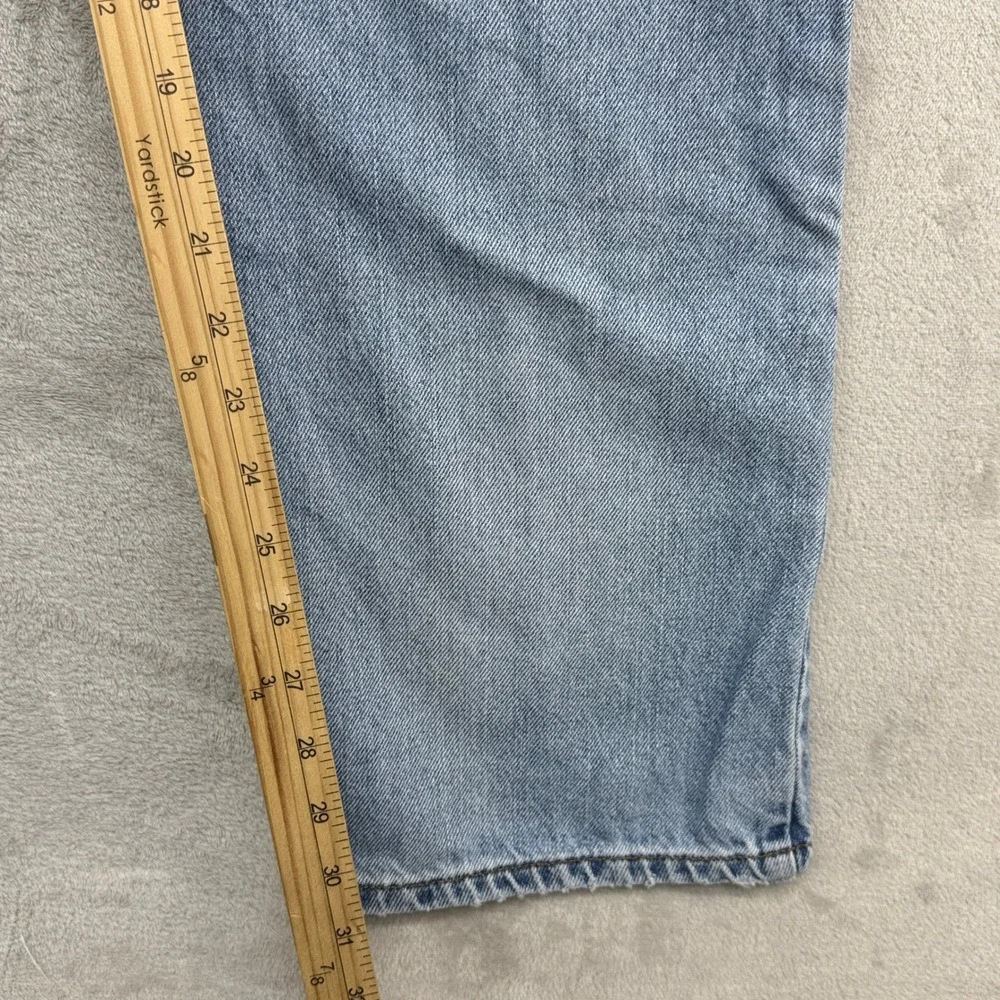 VTG Levi's 505 Regular Fit Jeans Mens 36x32 Light Blue Denim Straight Leg Y2K